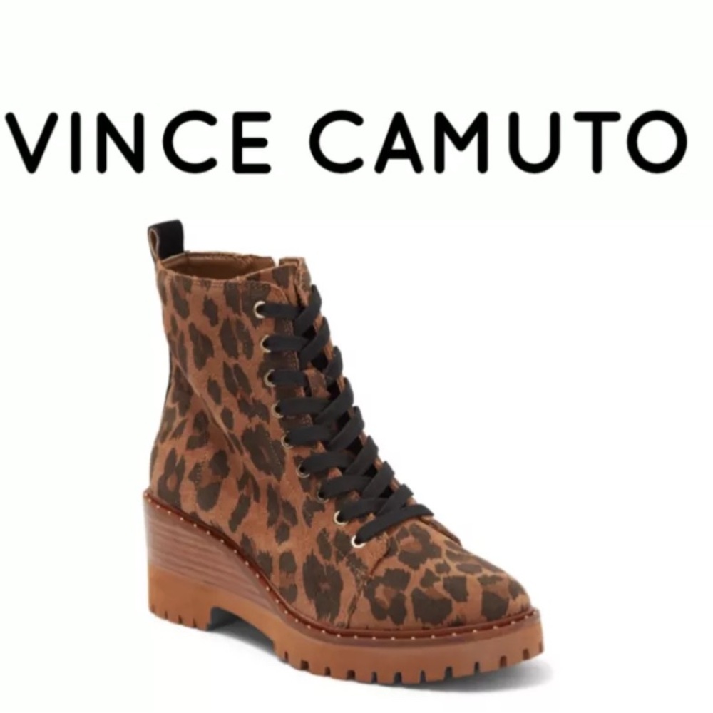 Vince Camuto Women’s Debsen Leopard Print Lug Sole Wedge Booties Sz 9